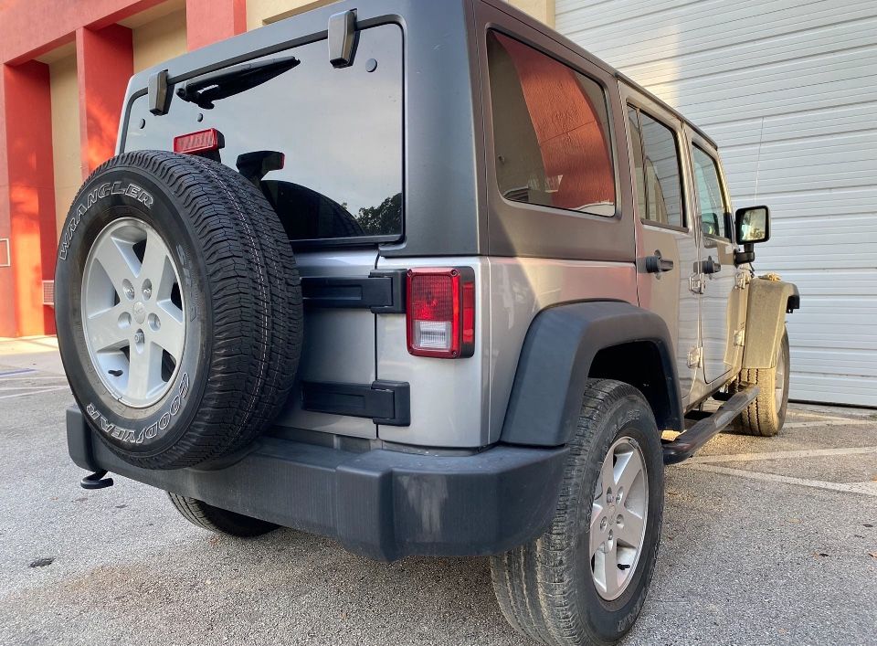 Wheels , Taillights, Rear Bumper Jeep 07-18