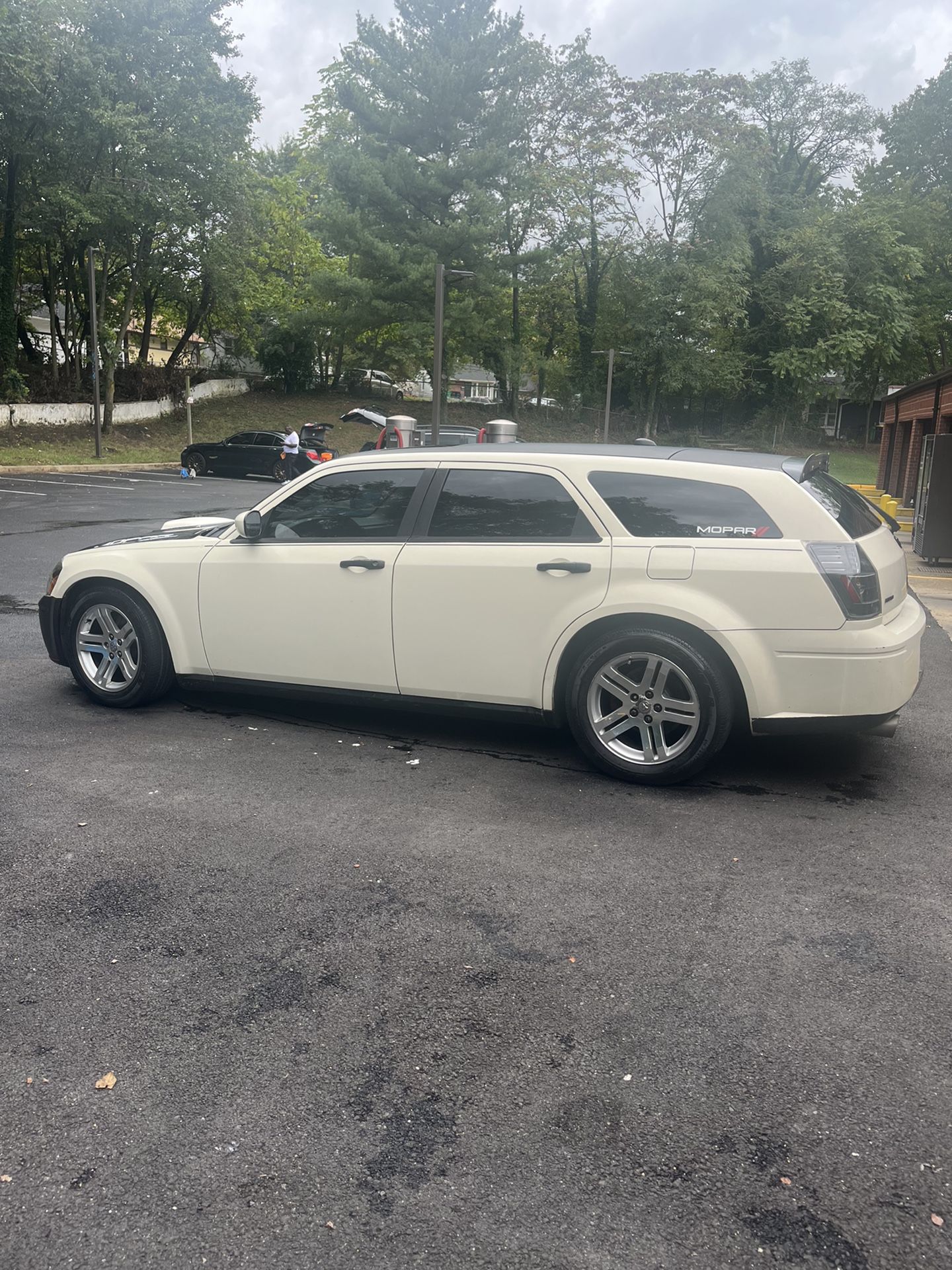 2005 Dodge Magnum