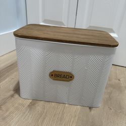 Large Bread Box 