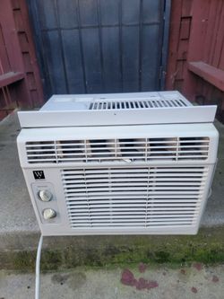 Westpointe 5,000 BTU Air Conditionerr