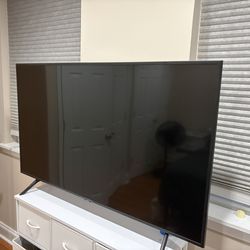 Samsung 55” Smart TV