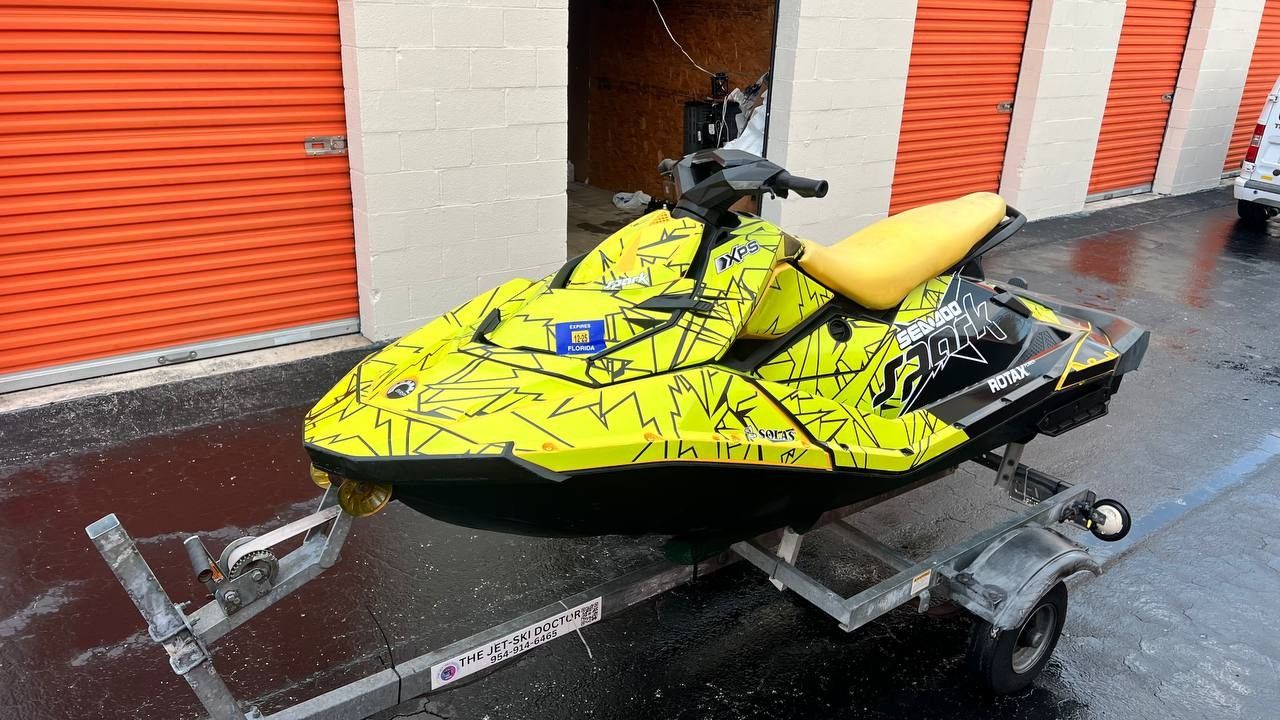 Sea-Doo 2016 Up 3