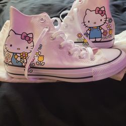 Hello kitty converse womens size 6.5
