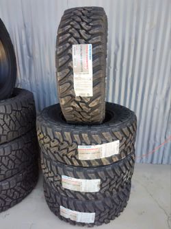 New Lt295/70/17 Toyo OPEN COUNTRY M/T