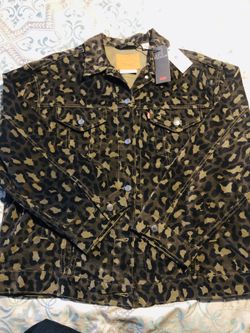 Levi’s women’s jacket