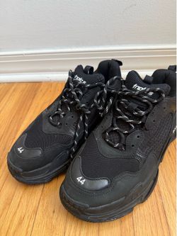 Balenciaga triple s
