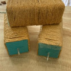 Cat Steps Or Scratching Post 