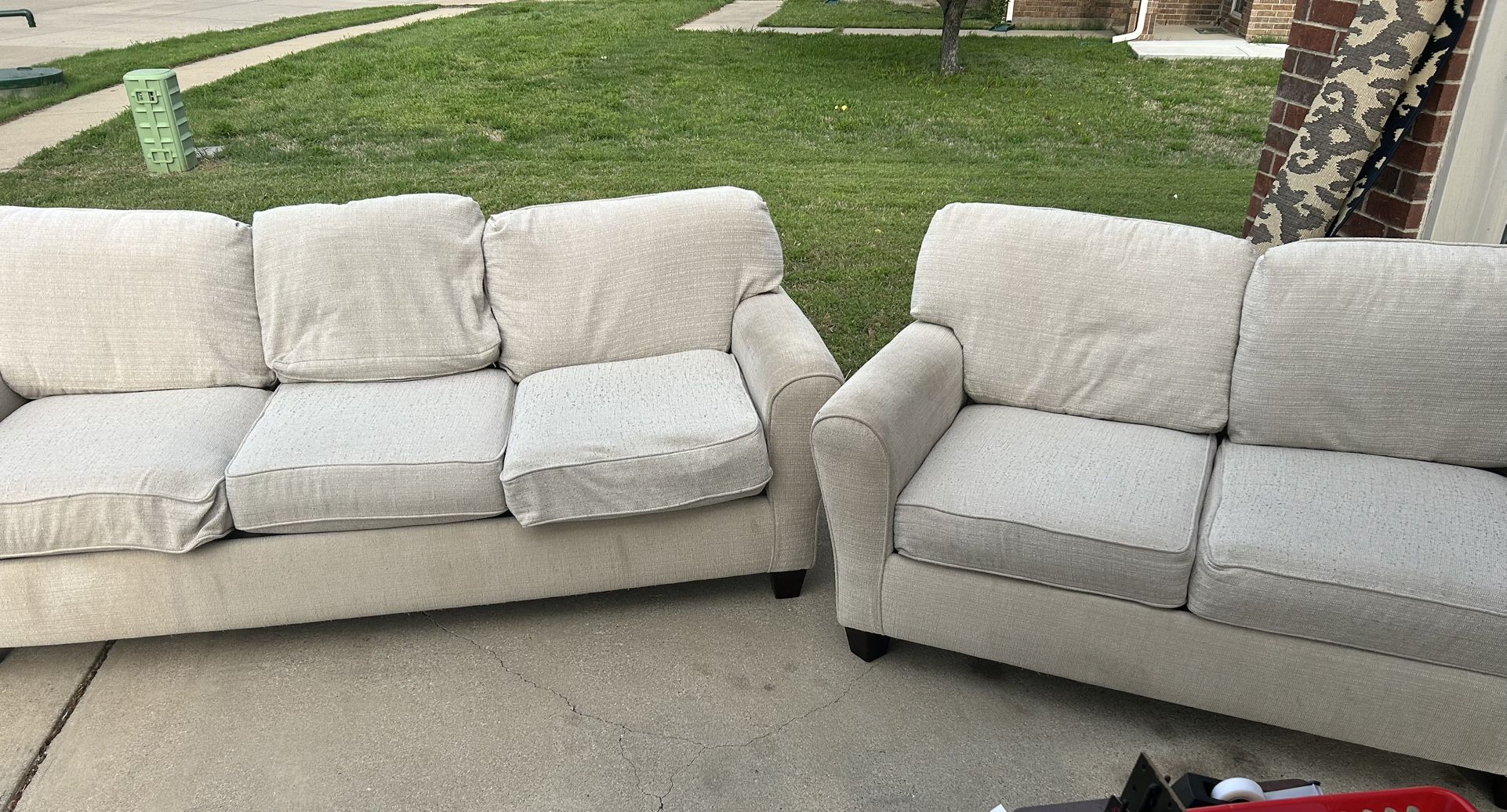 Sofa & Loveseat Set