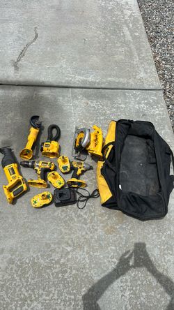 DeWalt 6 Tool Set