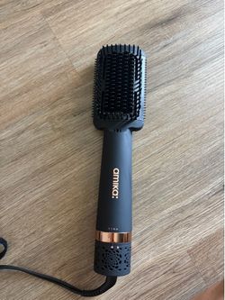 Amika Hair Brush