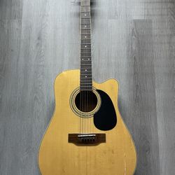 Mitchell guitar With Case ( Slightly Cracked )