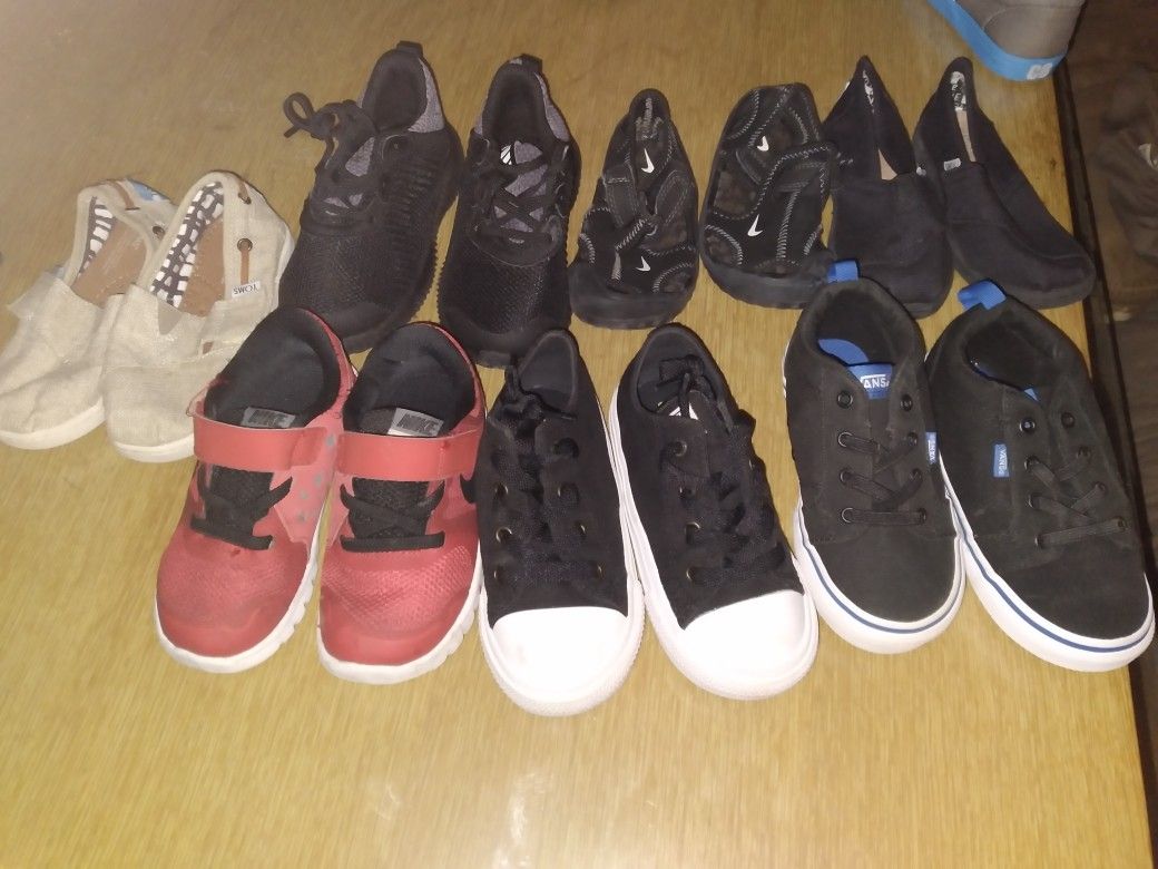 Kids Shoes..Adidas..nike..converse..vans..toms