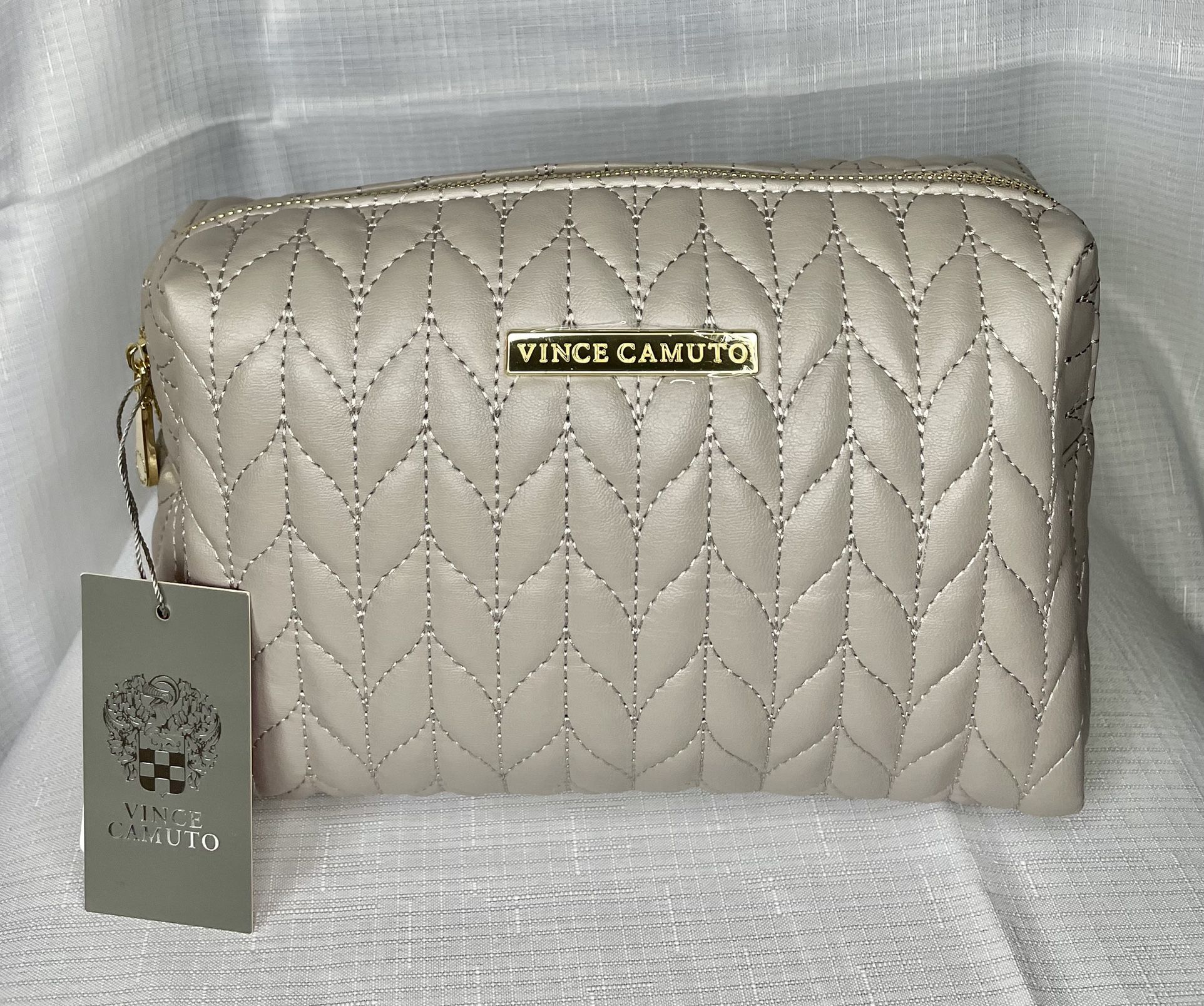 Vince Camuto Bag for Sale in Garden City South, NY - OfferUp