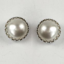 Vintage silver tone ear clips with big round white mother of pearls