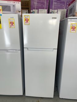 New Studio Size 24” Wide Fridge 1 Year Warranty