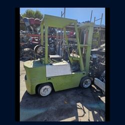 Clark Forklift  3 Stage  