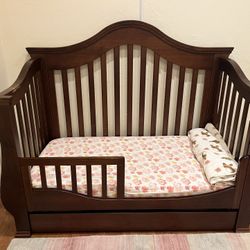Toddler Crib/ Bed