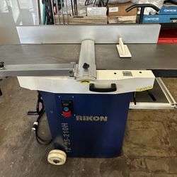 RIKON Power Tools 25-210H 12-Inch Planer/Jointer with Helical Head