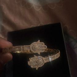 Hamsa hand charm bracelet