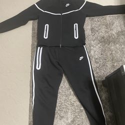 Black Reflective Nike Tech 