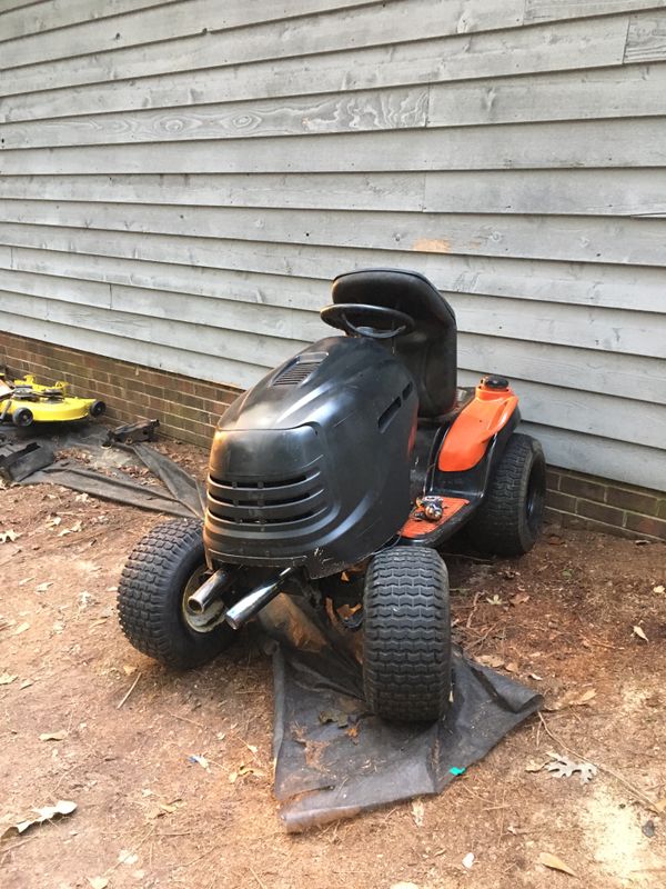 Cub Cadet 1046 LT for Sale in Wendell, NC OfferUp