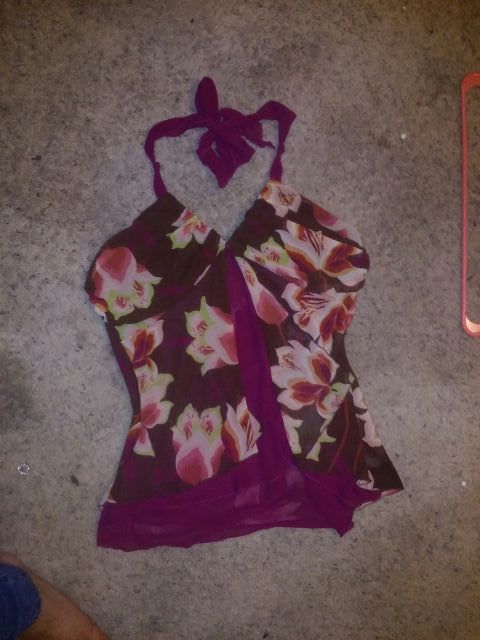 Halter top
