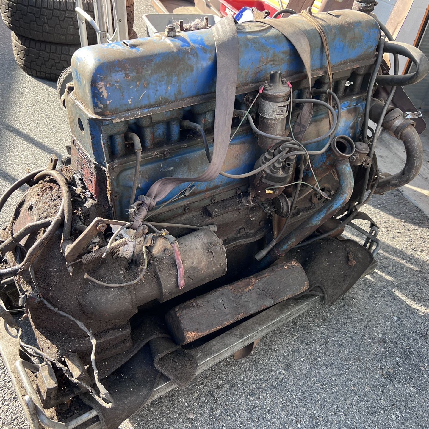 228 GMC Engine Inline 6 for Sale in Riverside, CA - OfferUp