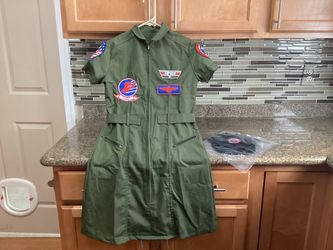 Halloween Costume-Rubie’s TopGun. (G)