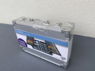 126 Pc. Art Set By Artist’s Loft necessities
