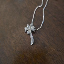 Palm Tree Neckles