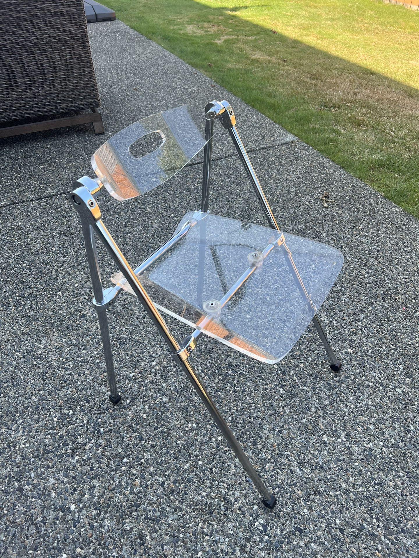 Contemporary Clear Acrylic Folding Chair