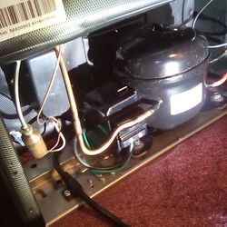 Freezer Upright, W H Y N T E R, 1.1 Cu Ft