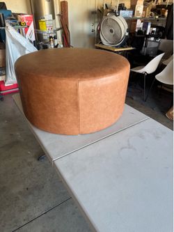 Ottoman brand new $40 one with top is $60