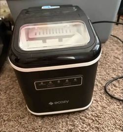Ice maker