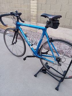 NICE BIKE TREK TCT 5000 CARBON FIBER ROAD BIKE EXCELLENT CONDITION FRAME SIZE 58 CM TIRES SIZE 700C