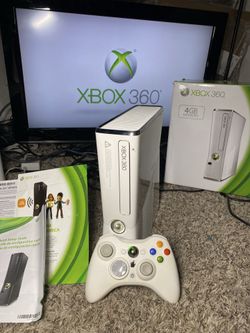 Microsoft Xbox 360 Slim Special Edition 4GB White CIB 1439 complete in Box 360 S