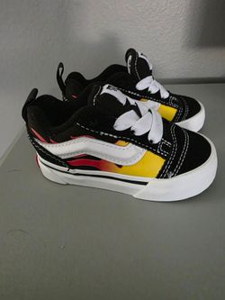 Baby Vans Flame Old Skool V Shoes - Size 5