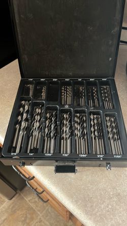 Drill Bit Set in Metal Case