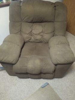 Overstuffed Rocker Recliner 