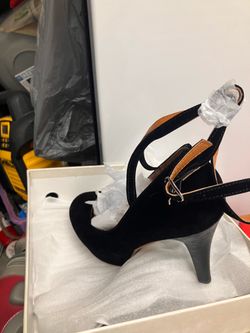 Womens shoes