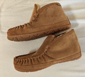 L.L. Bean Men's Wicked Good Boot Moc Shearling Slippers Brown Size 9 Worn Once