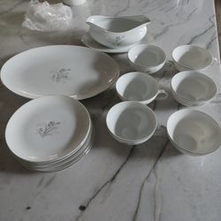 13 Piece Fine China
