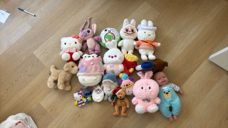 Plushies $1-$5 each
