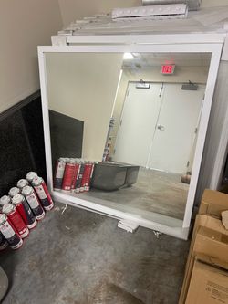 36x36 WHITE FRAME MIRRORS