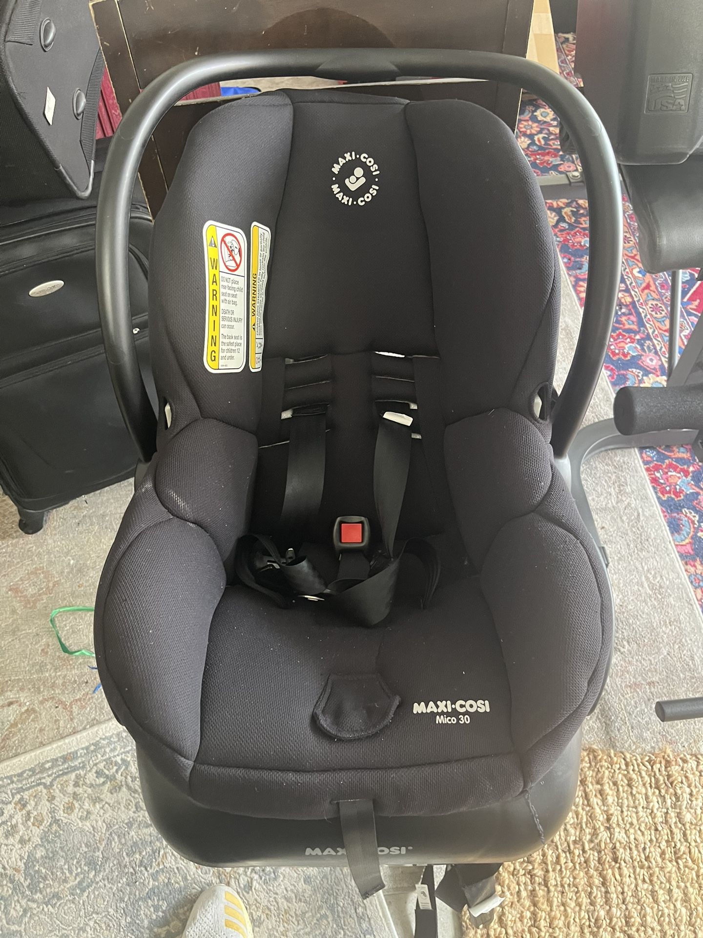 Maxi Cosi Baby Car Seat