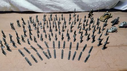 118  Vintage Cast Metal WW1 Military Soldiers