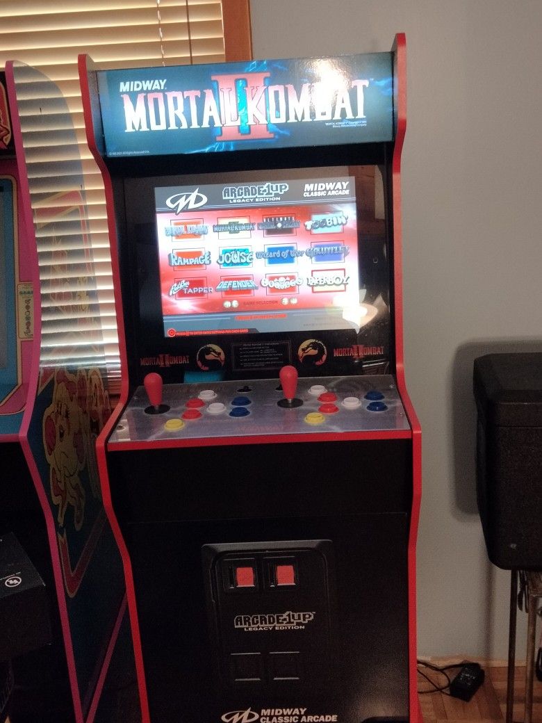 Arcade Game Mortal Kombat