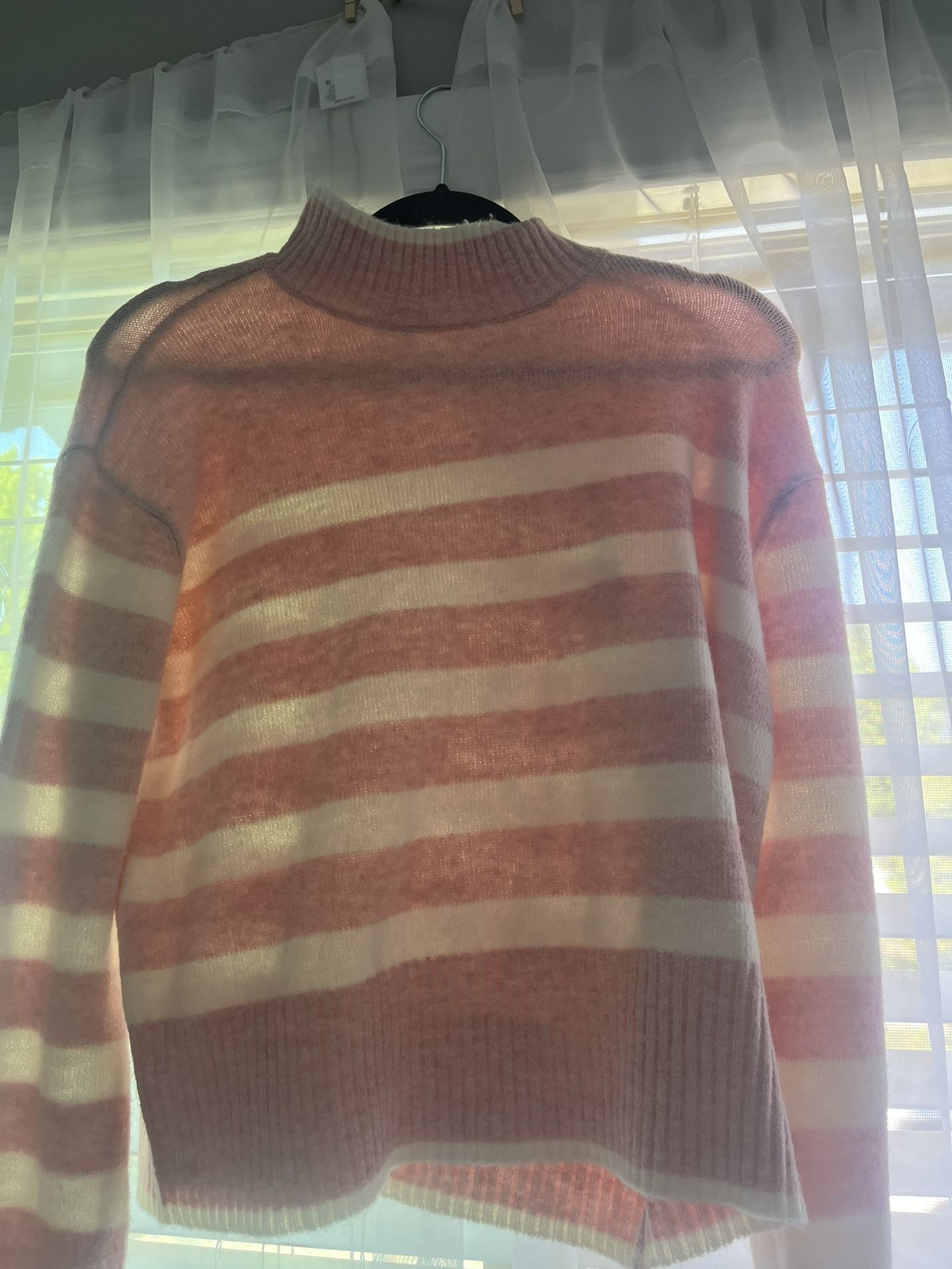 Medium turtleneck
