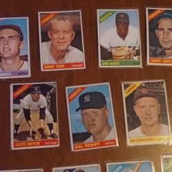 1966 Topps Baseball Cards