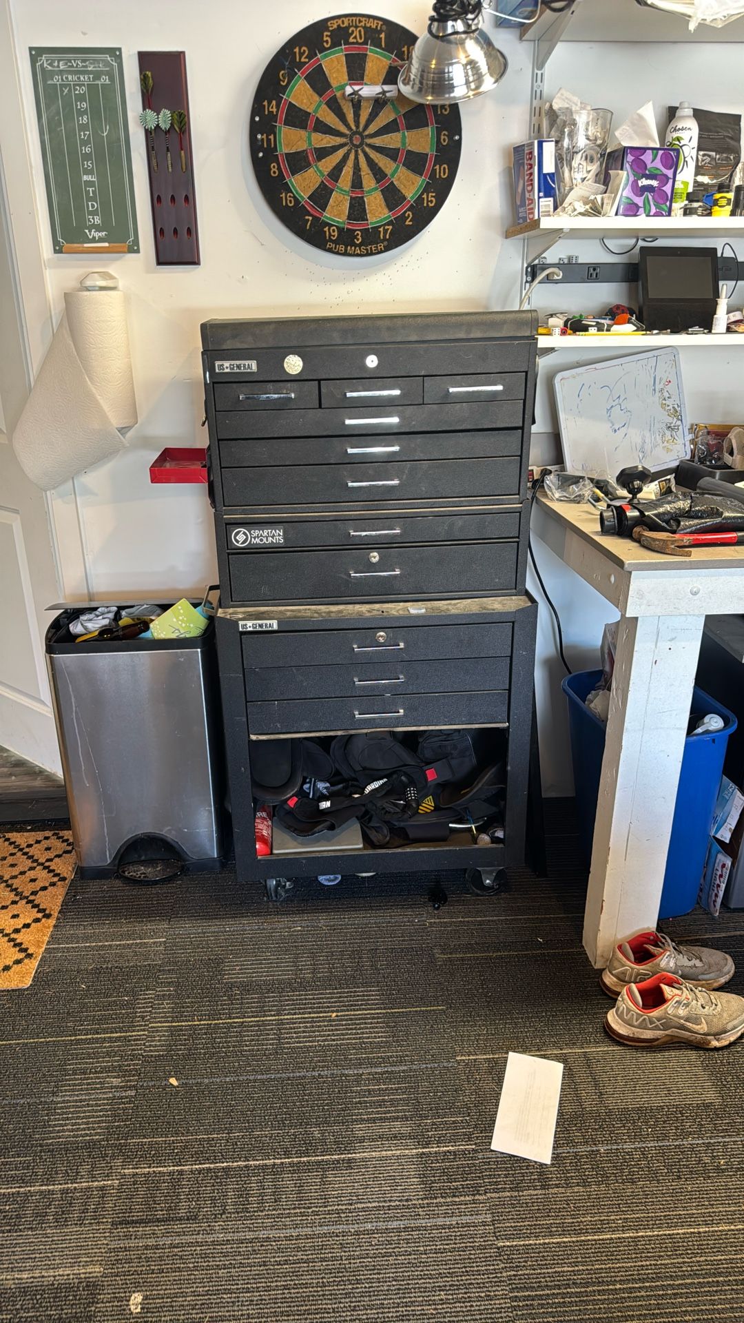 Toolbox w/ 11 Drawers and Rollers